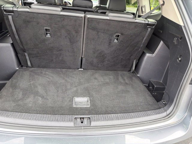 Used 2024 Volkswagen Atlas SE FWD image 48