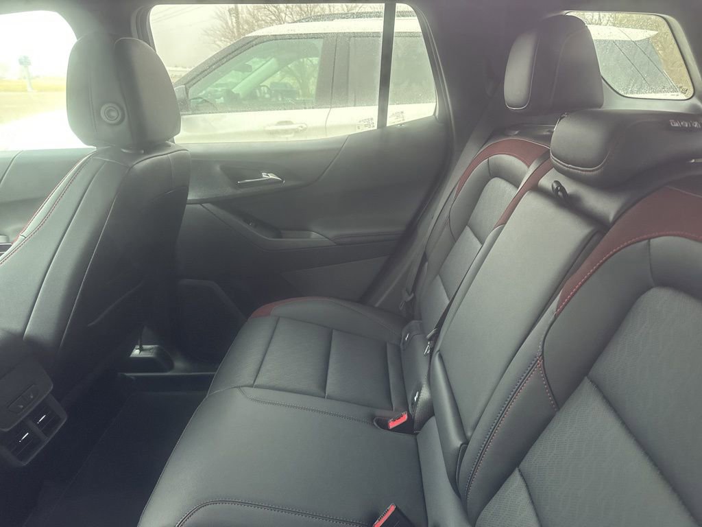 New 2026 Chevrolet Equinox RS image 19