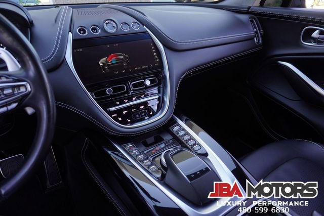 Used 2021 Aston Martin DBX AWD/4WD image 23