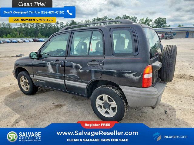 Used 2003 Chevrolet Tracker 4WD image 3