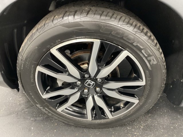 Certified 2019 Honda Pilot Touring image 11