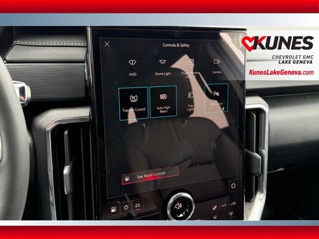 New 2026 GMC Acadia Elevation image 41