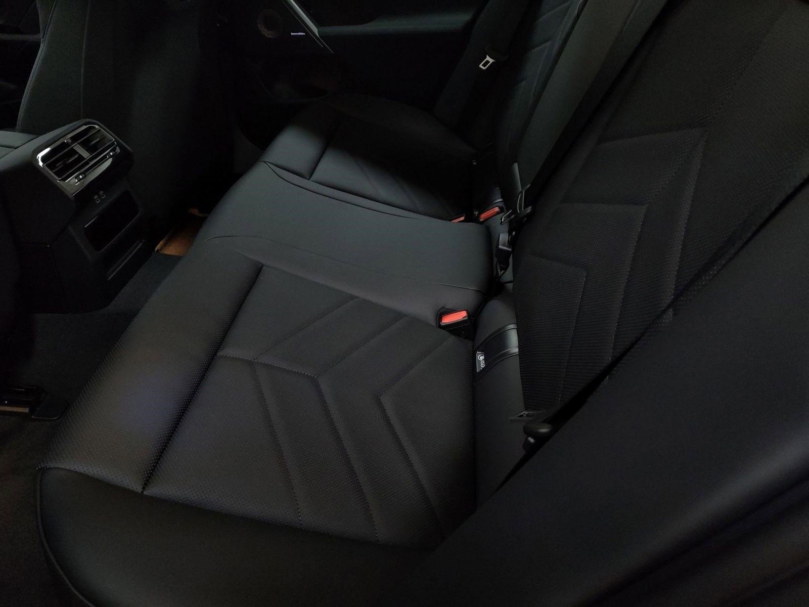 New 2026 BMW 530i xDrive w/ M Sport Package AWD/4WD image 22