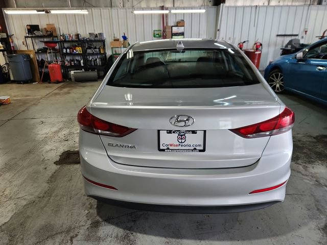 Used 2017 Hyundai Elantra Value Edition w/ Cargo Package FWD image 3