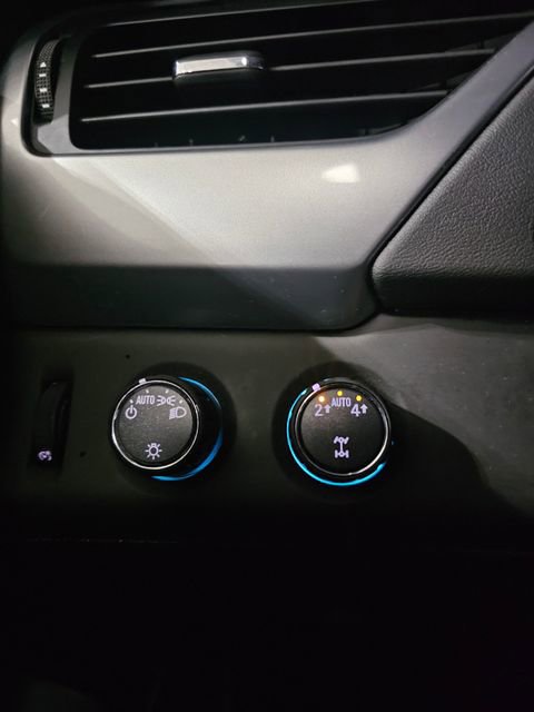 Used 2019 Chevrolet Tahoe LT image 35