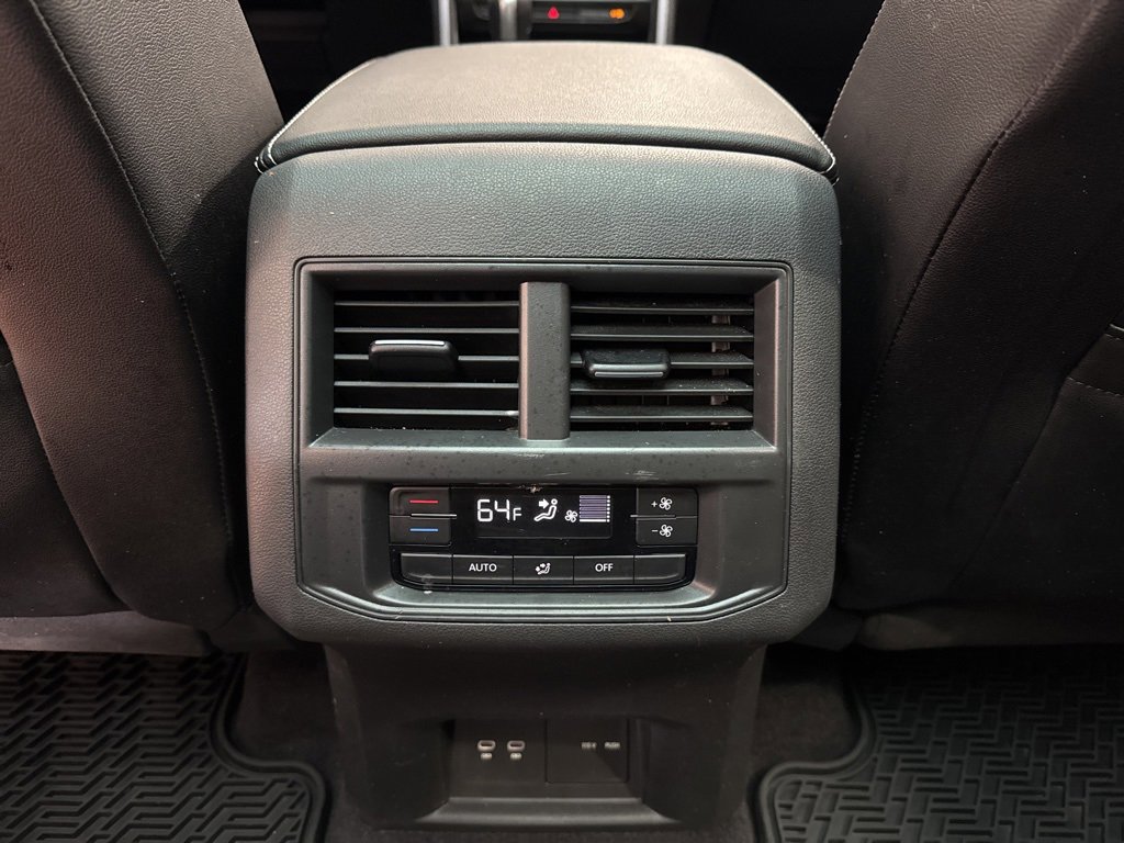 Used 2021 Volkswagen Atlas SEL R-Line image 20