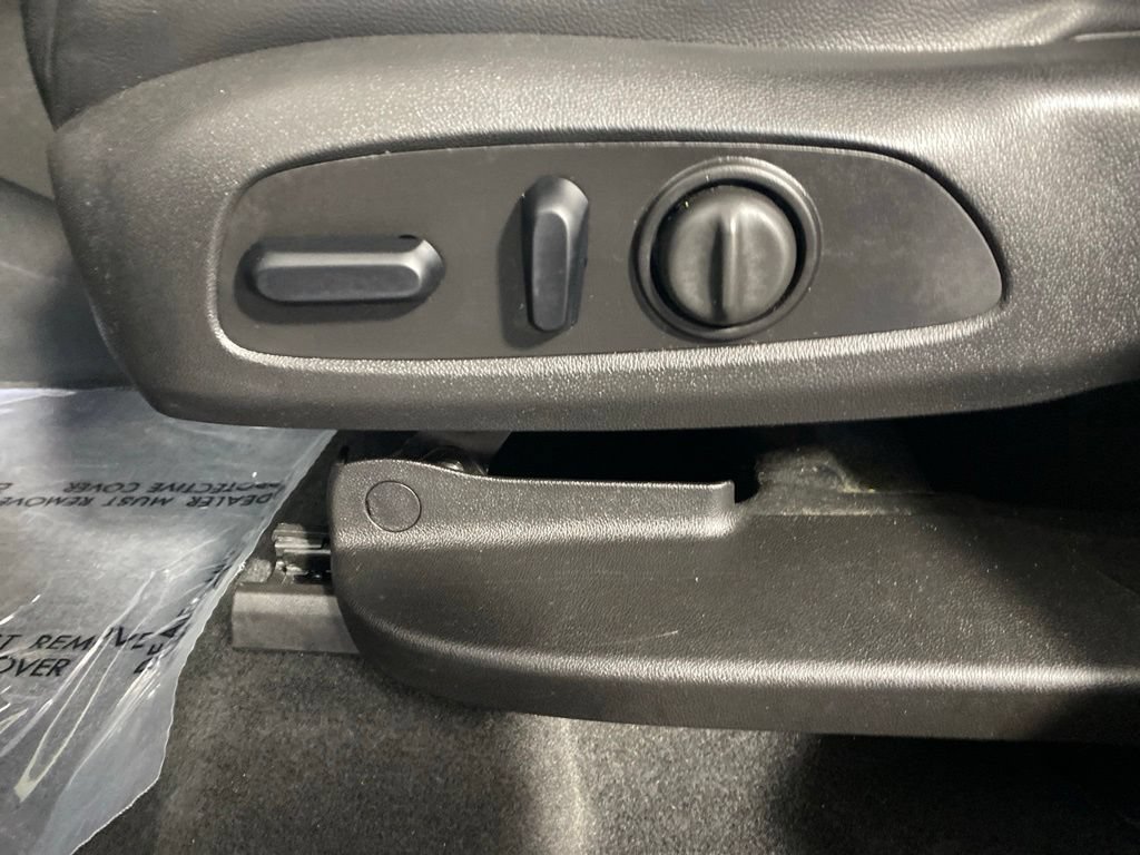 Used 2018 Chevrolet Traverse Premier w/ LPO, Floor Liner Package AWD/4WD image 23