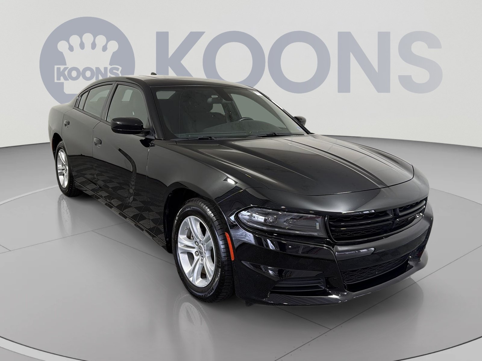 Used 2023 Dodge Charger SXT w/ Cold Weather Package RWD image 10