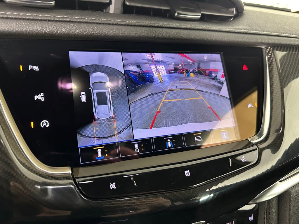 Used 2021 Cadillac XT6 Sport AWD/4WD image 20