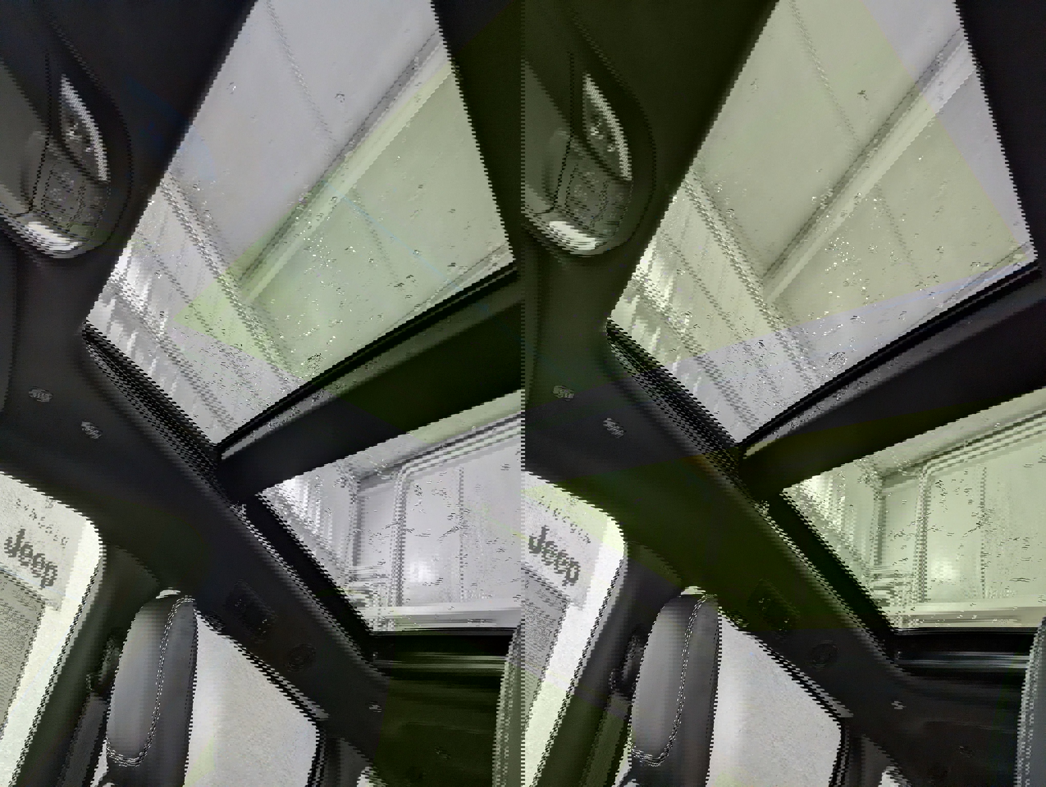 New 2026 Chrysler Pacifica Limited w/ Trailer Tow Group image 28