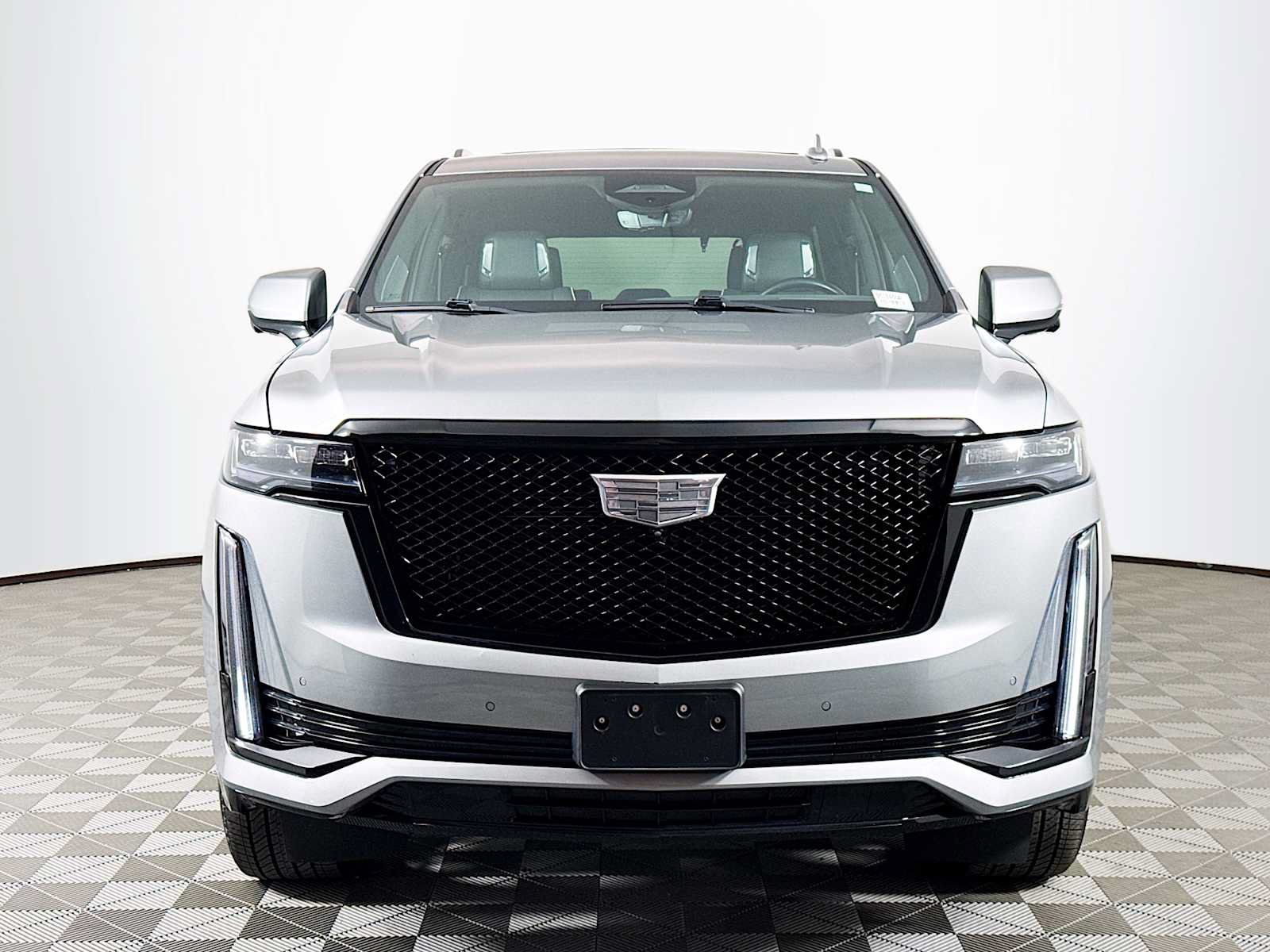 Used 2023 Cadillac Escalade Sport w/ LPO, ONYX Package AWD/4WD image 2