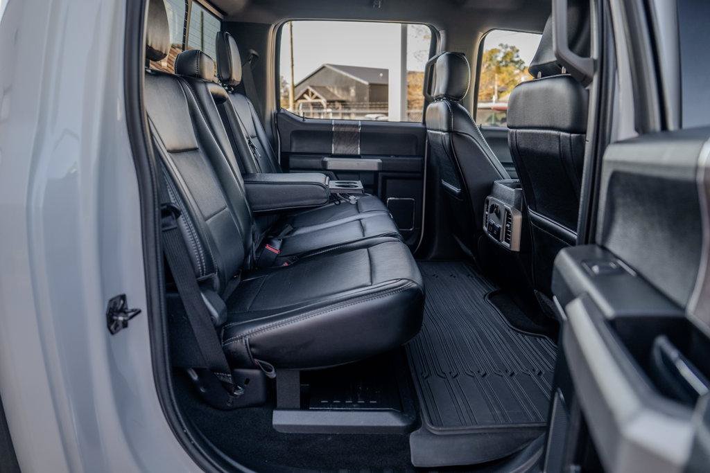 Used 2019 Ford F350 Lariat w/ Chrome Package AWD/4WD image 28