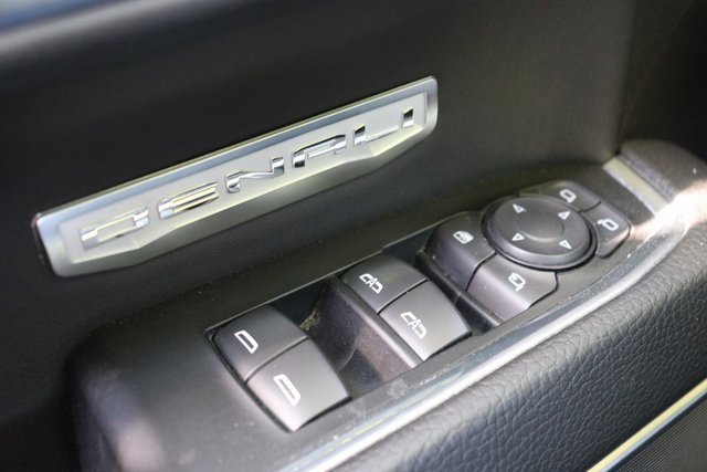 Used 2022 GMC Sierra 1500 Denali w/ Denali Reserve Package image 19