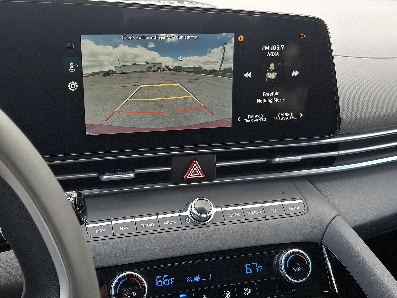 Certified 2023 Hyundai Elantra SEL w/ Convenience Package FWD image 24