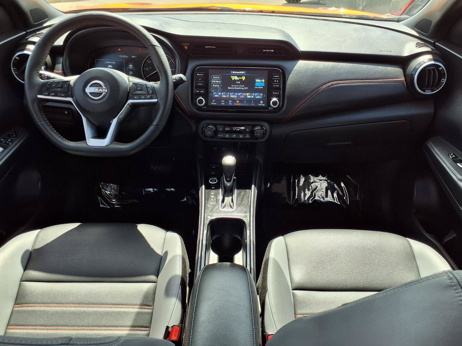 Used 2023 Nissan Kicks SR w/ SR Premium Package FWD image 10