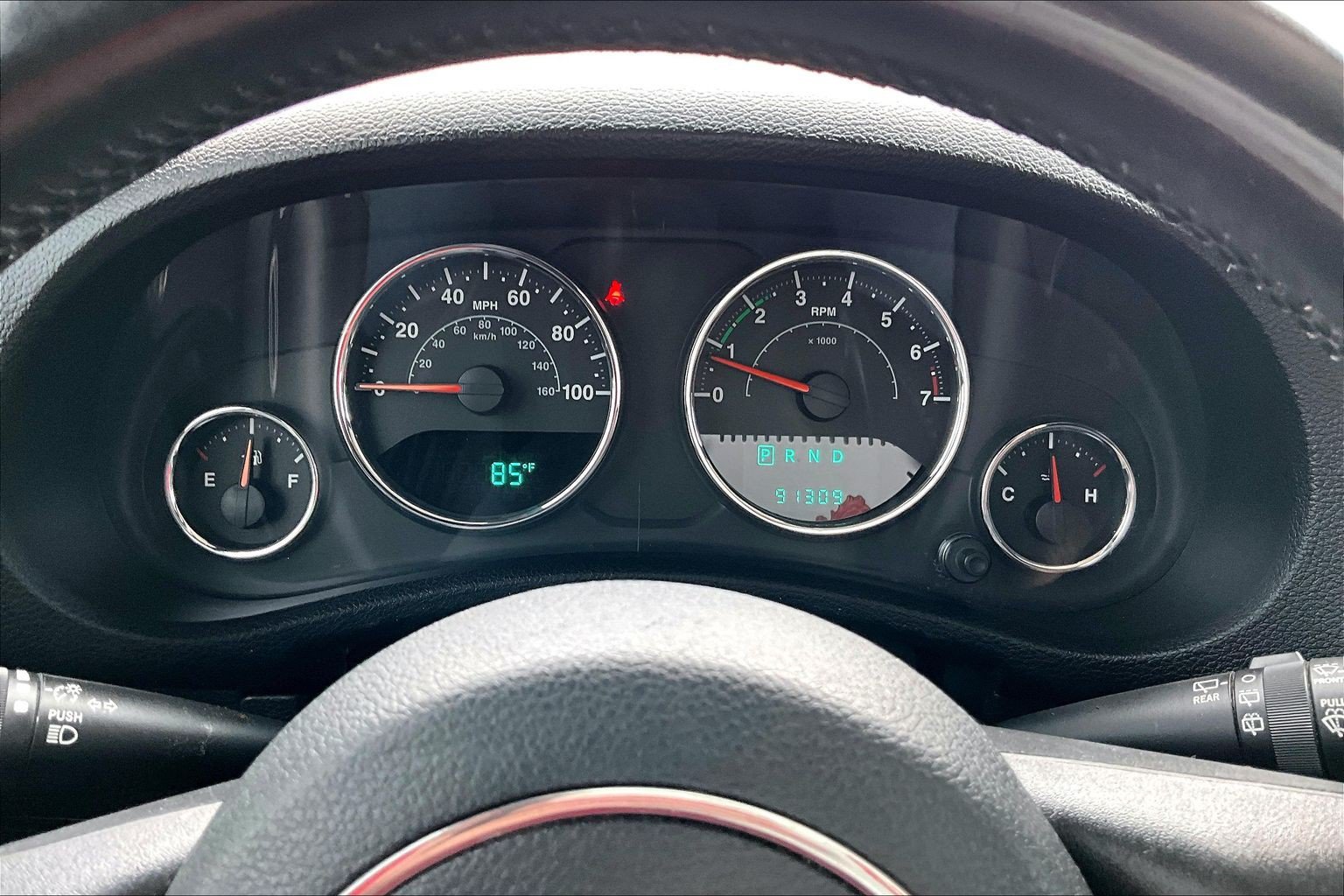 Used 2012 Jeep Wrangler Unlimited Sahara w/ Dual Top Group AWD/4WD image 21