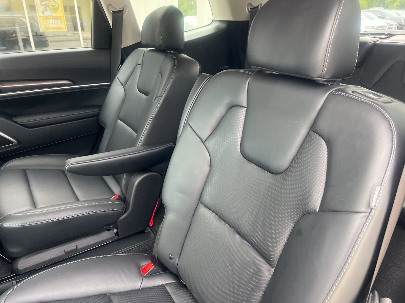 Used 2025 Kia Telluride S FWD image 12