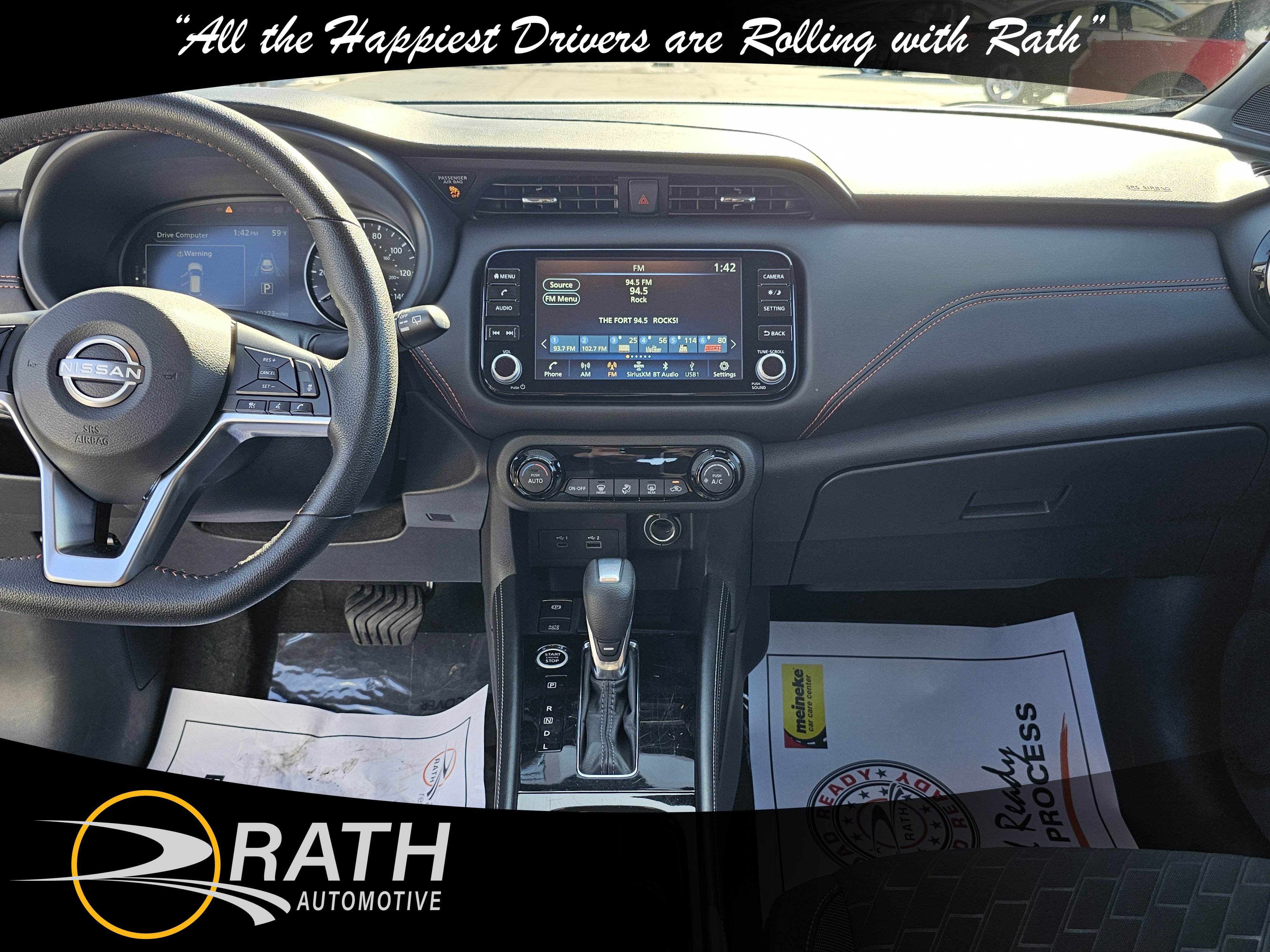 Used 2024 Nissan Kicks SR image 10