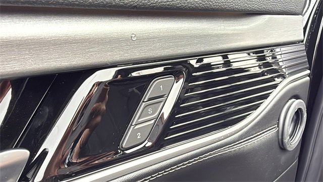 New 2026 Jeep Grand Wagoneer L Limited image 18