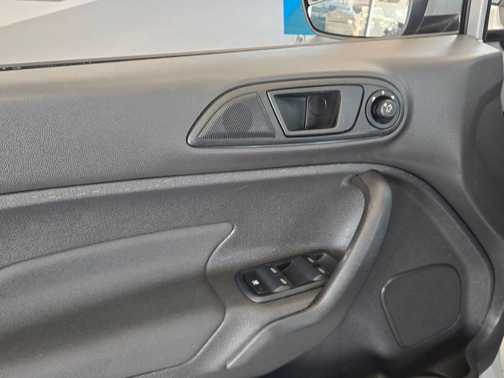 Used 2017 Ford Fiesta SE w/ Cold Weather Package image 18
