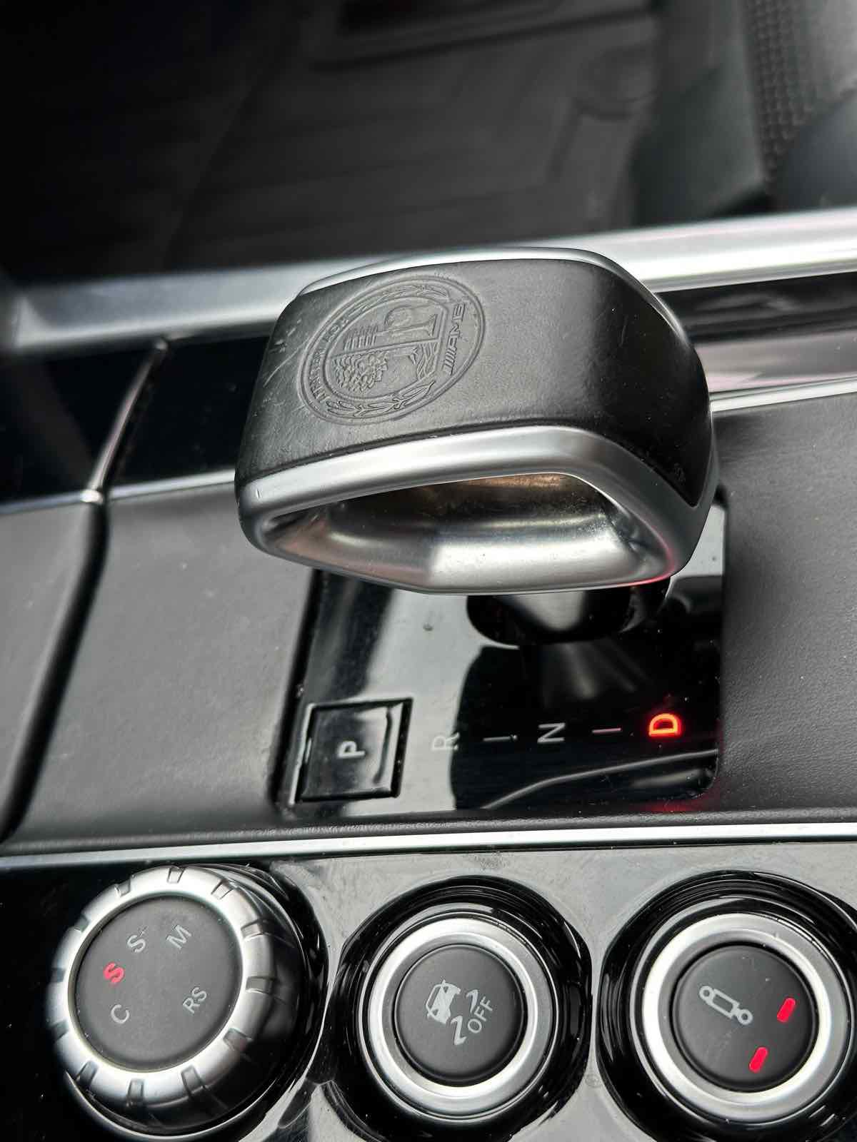 Used 2015 Mercedes-Benz E 63 AMG S-Model w/ Driver Assistance Package image 33