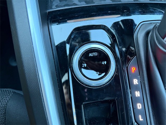 Used 2024 Chevrolet Colorado LT image 22