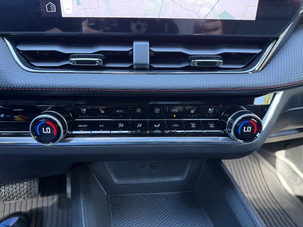 Used 2026 Chevrolet Equinox RS w/ Convenience Package III image 22