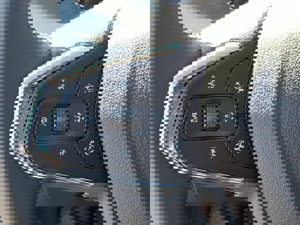 New 2026 Chevrolet Trax LT w/ LT Convenience Package image 16