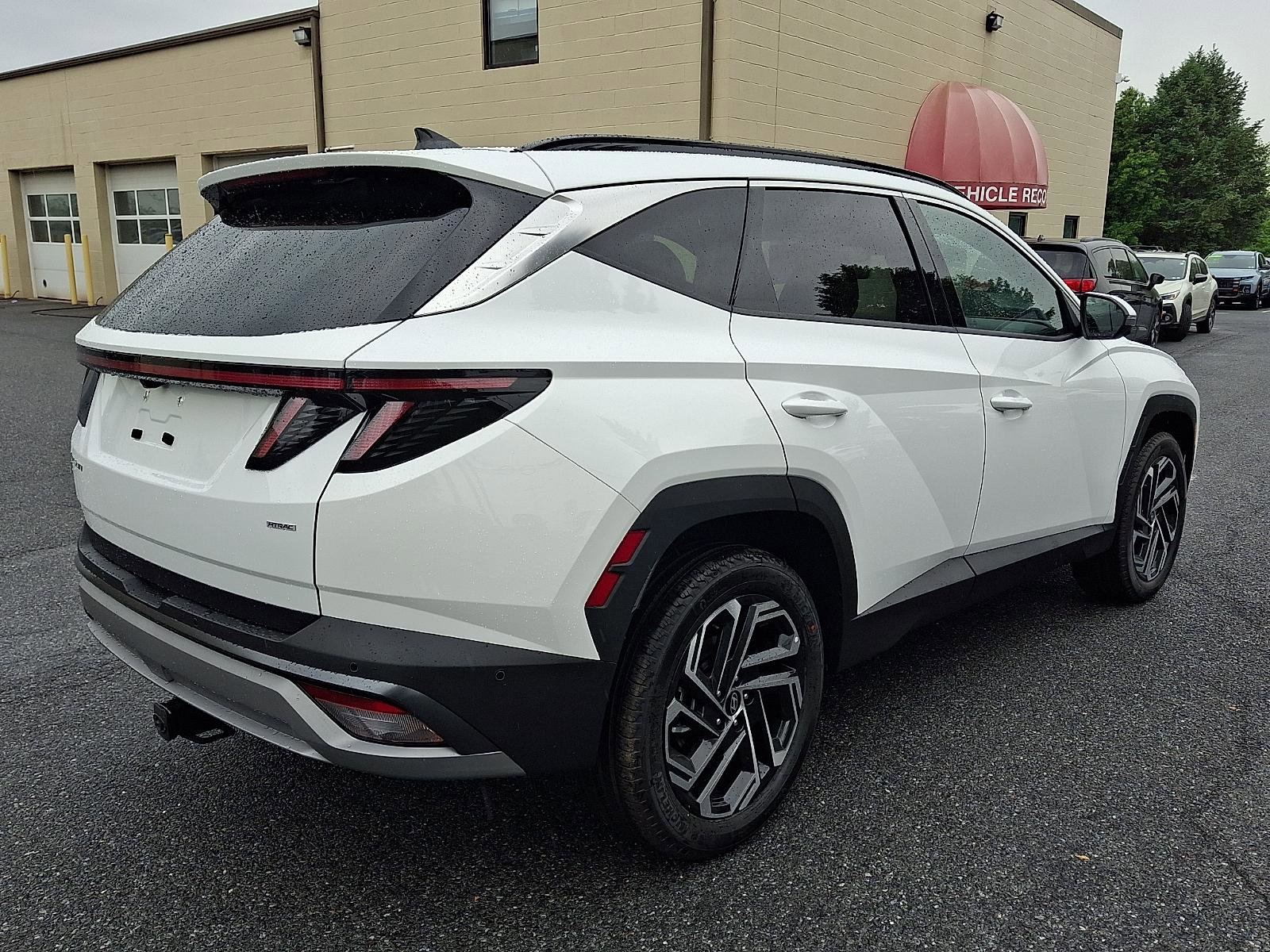 New 2026 Hyundai Tucson Limited AWD/4WD image 3
