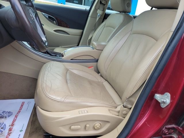 Used 2011 Buick LaCrosse CXL w/ Luxury Package image 25