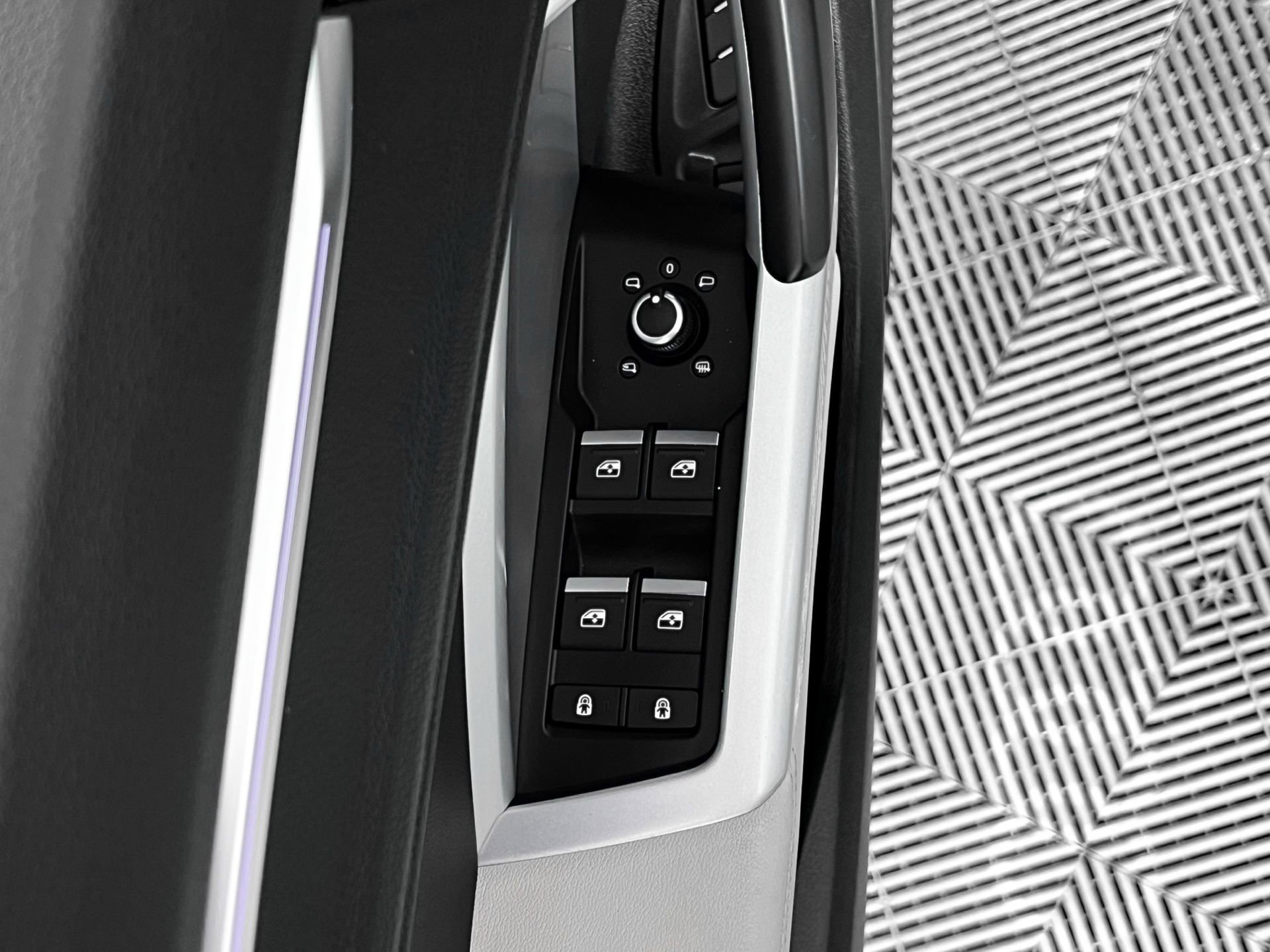 Certified 2023 Audi Q3 2.0T Premium Plus w/ Premium Plus Package image 21