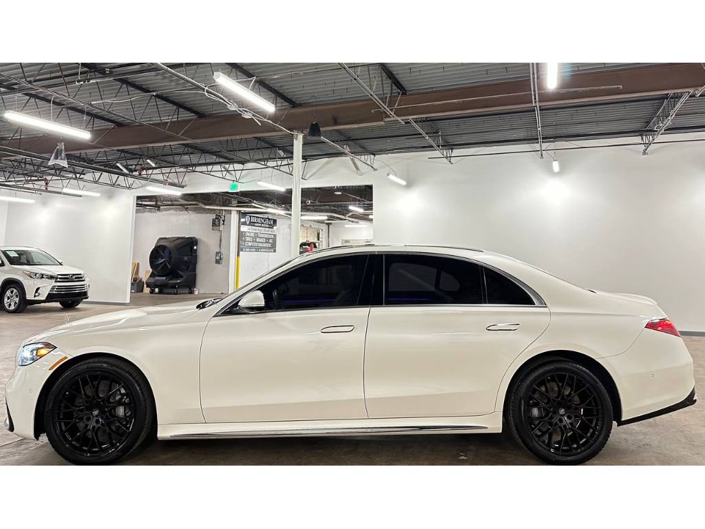 Used 2022 Mercedes-Benz S 500 4MATIC image 6