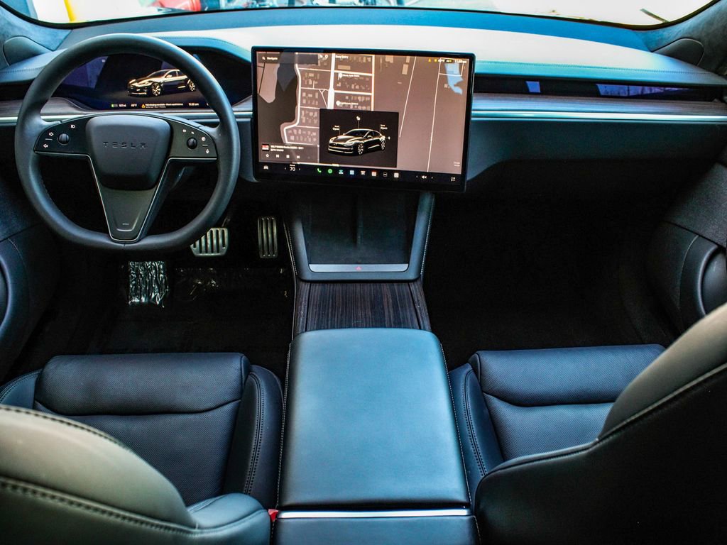 Used 2023 Tesla Model S Standard Range image 34