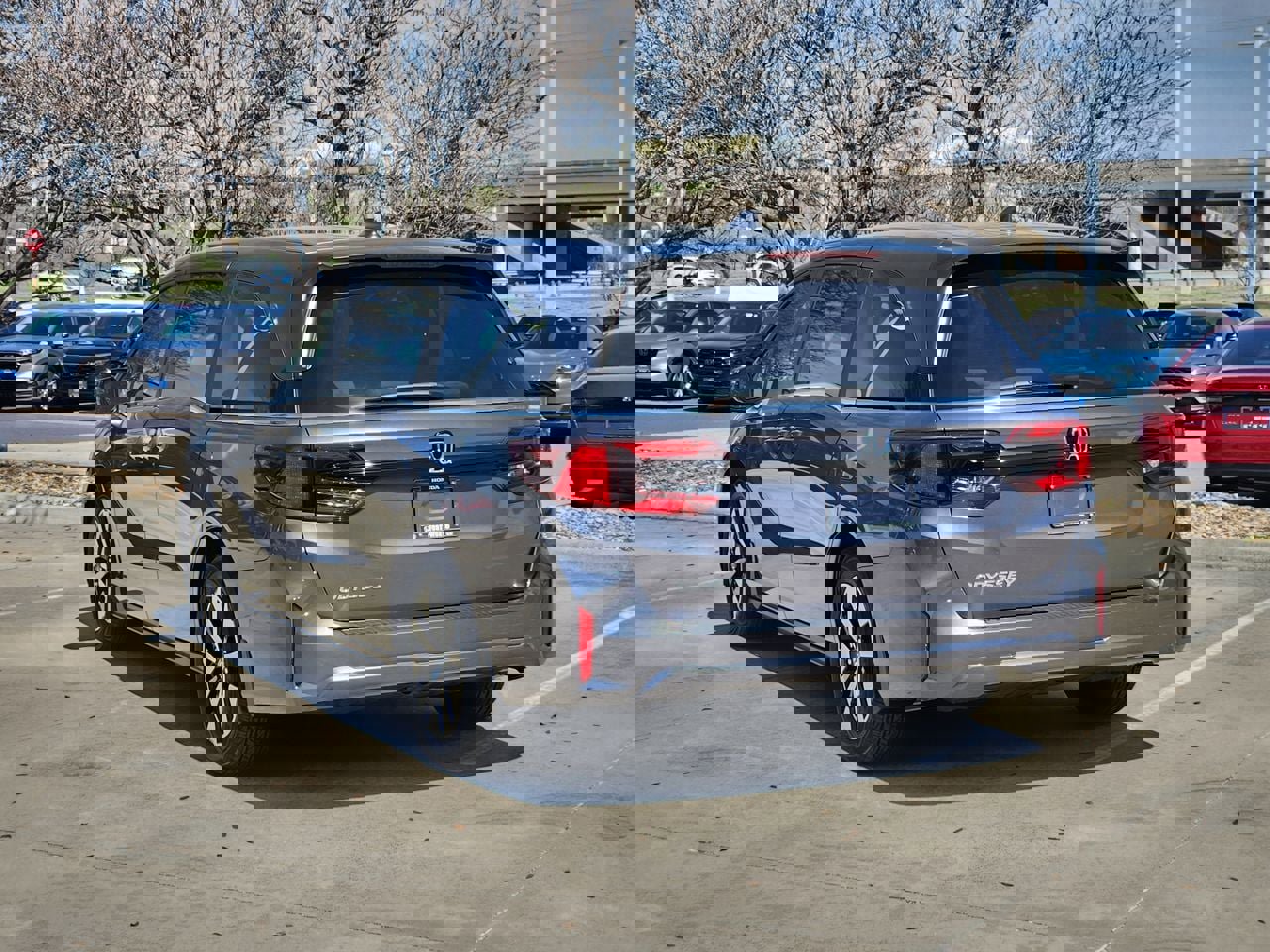 New 2026 Honda Odyssey EX-L image 4