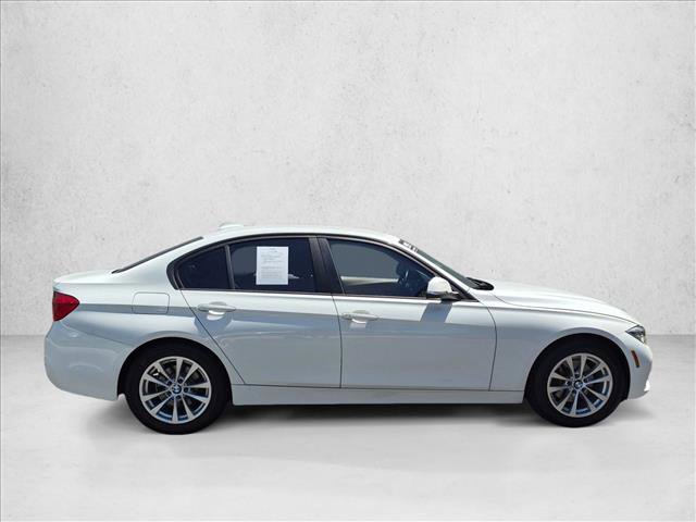 Used 2016 BMW 320i Sedan image 4