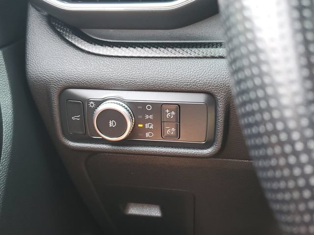 Used 2021 Ford Explorer ST w/ Equipment Group 401A AWD/4WD image 22