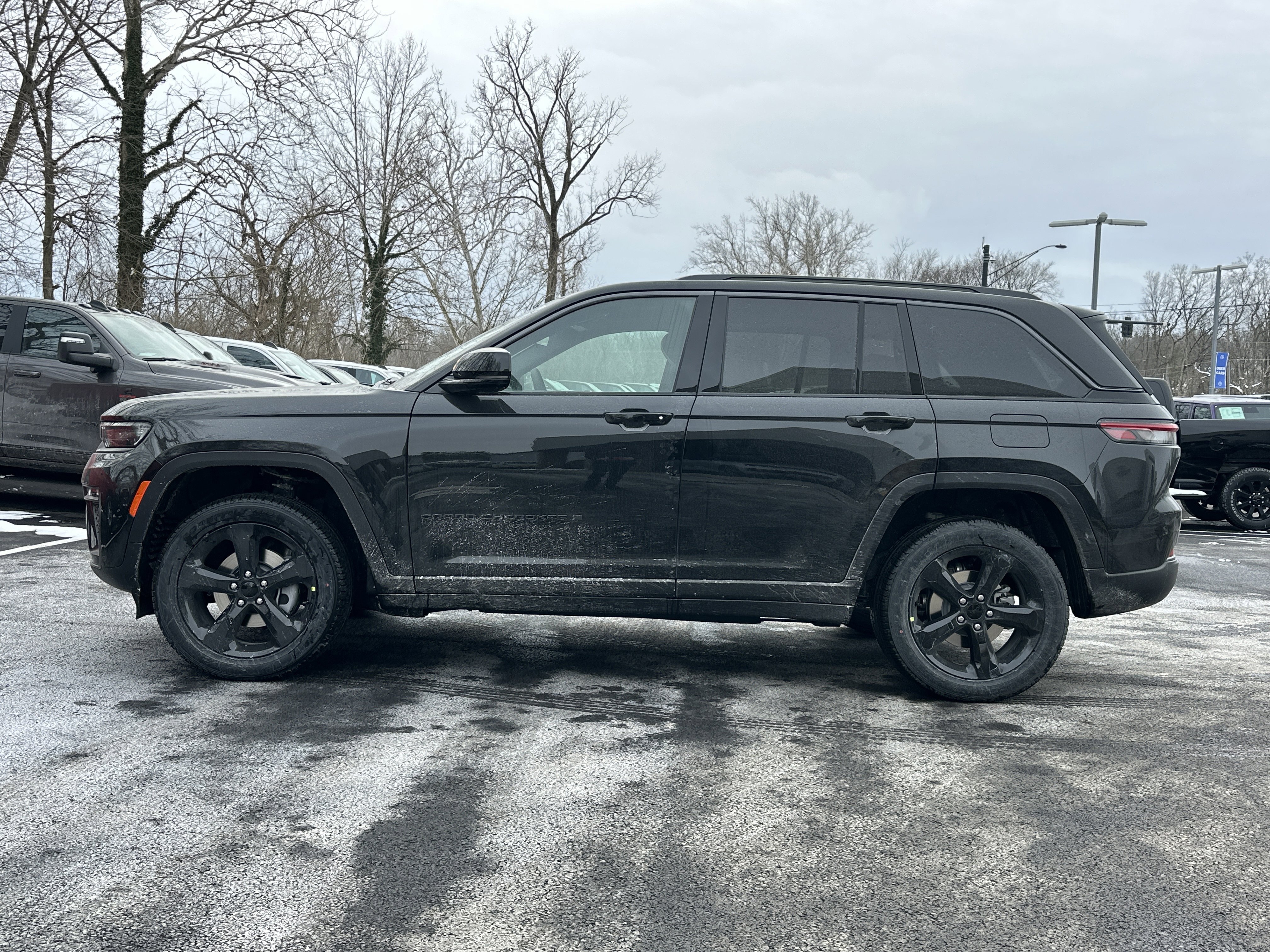 New 2026 Jeep Grand Cherokee Limited w/ Limited Altitude Package image 26