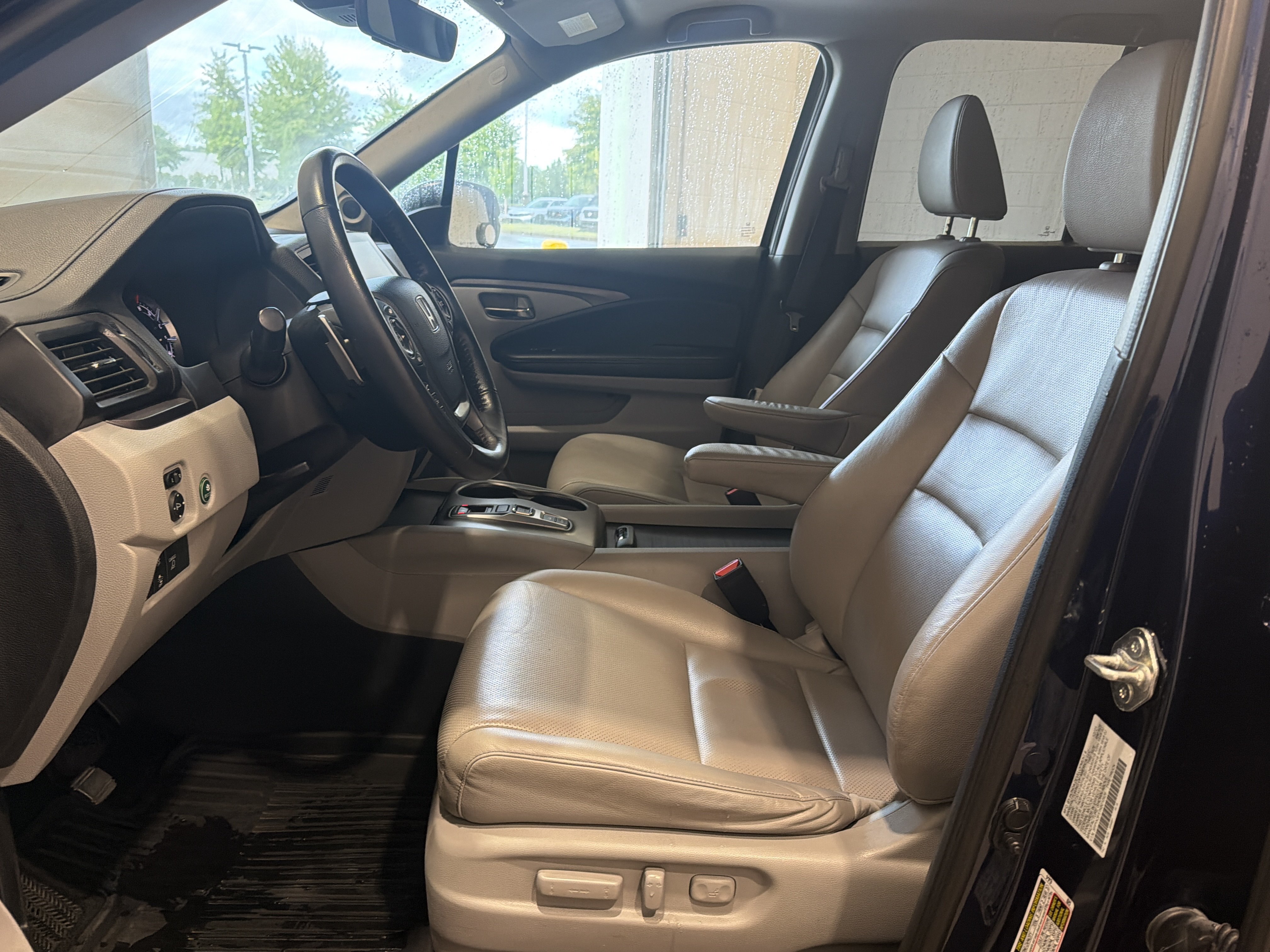 Certified 2022 Honda Ridgeline RTL image 24