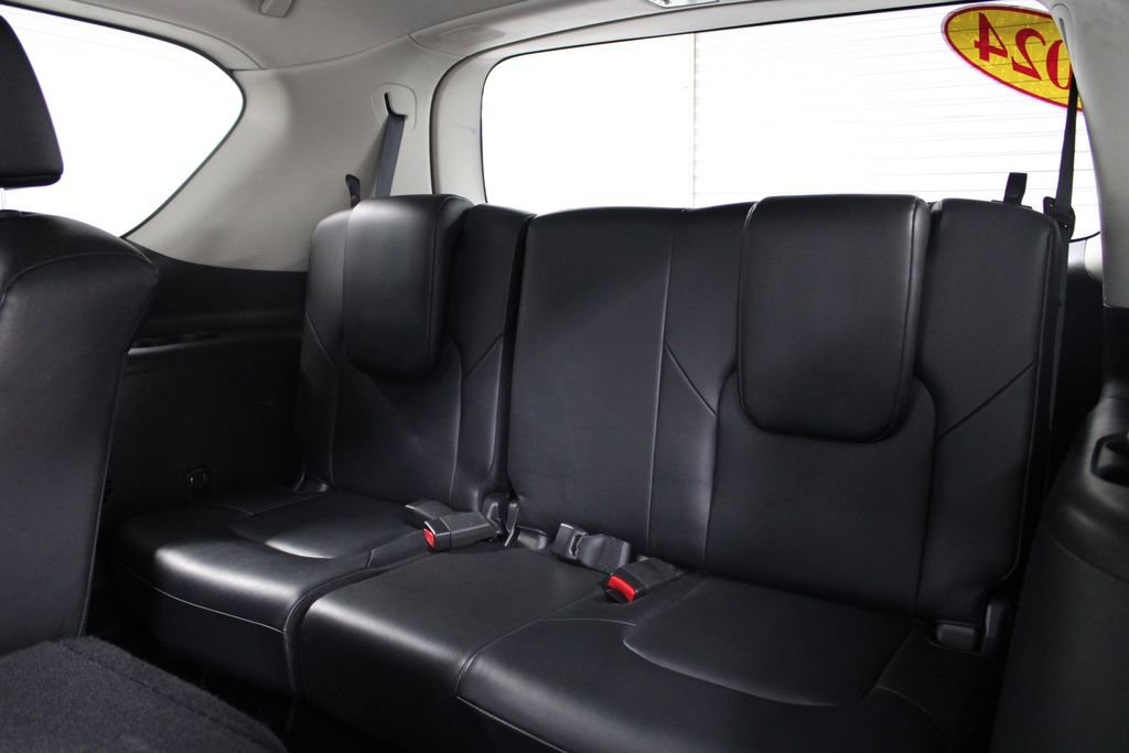 Used 2024 Nissan Armada SL image 27