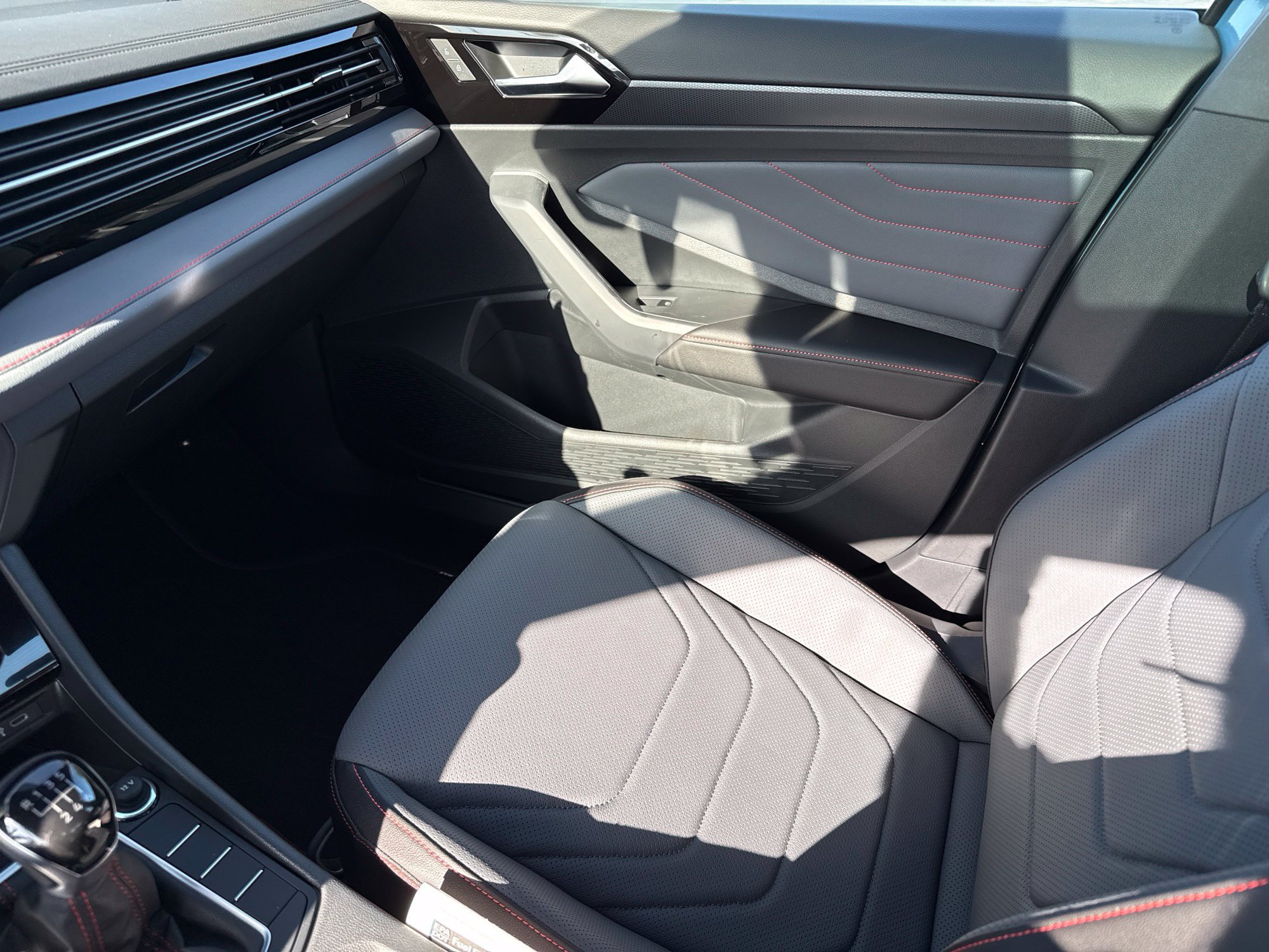 New 2026 Volkswagen Jetta GLI Autobahn FWD image 17