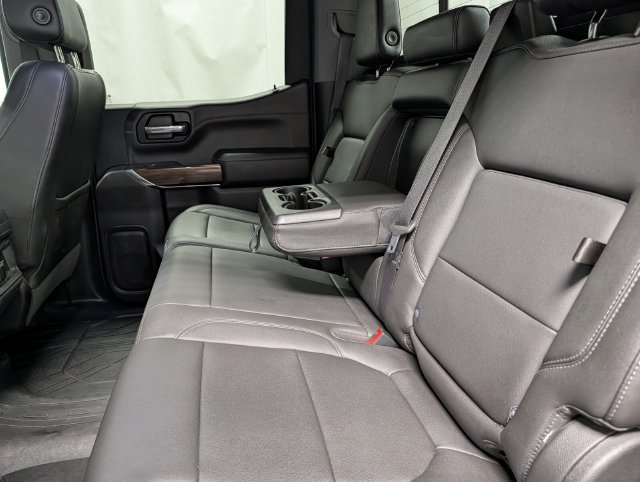 Used 2019 Chevrolet Silverado 1500 RST AWD/4WD image 16