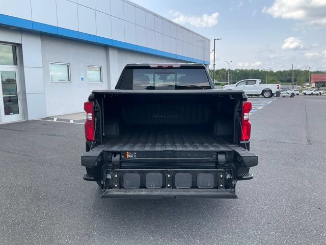 Used 2024 Chevrolet Silverado 1500 High Country w/ Midnight Edition AWD/4WD image 18