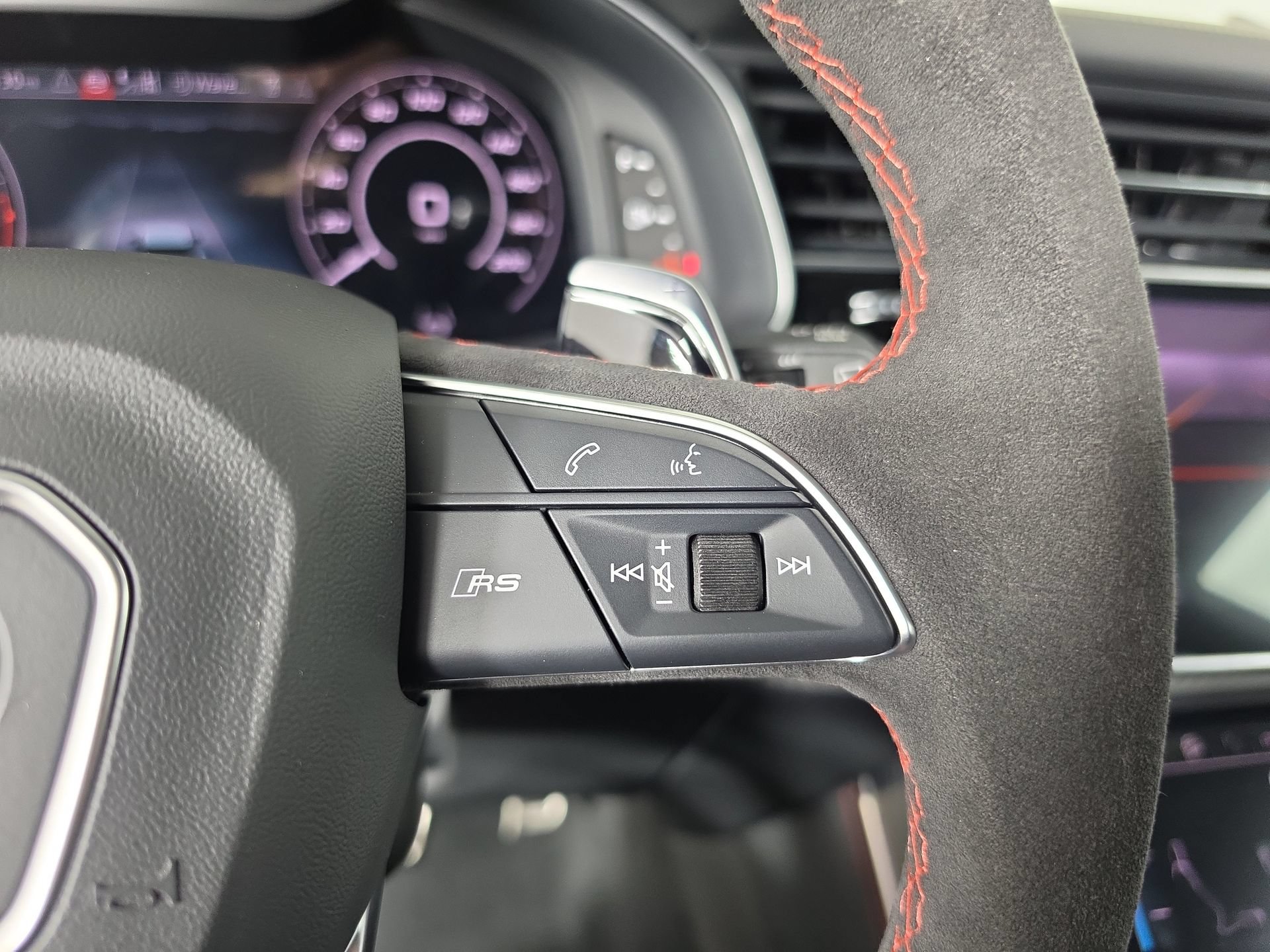 New 2026 Audi RS Q8 performance AWD/4WD image 21