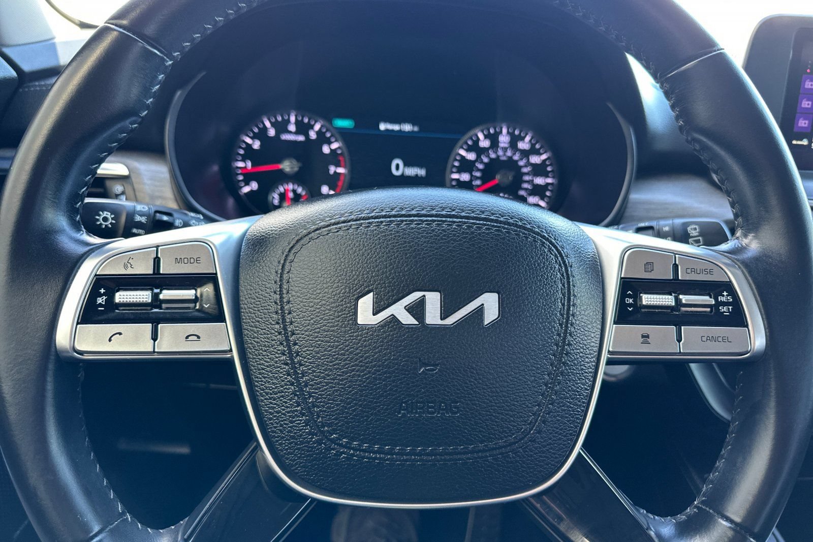 Certified 2022 Kia Telluride SX FWD image 26