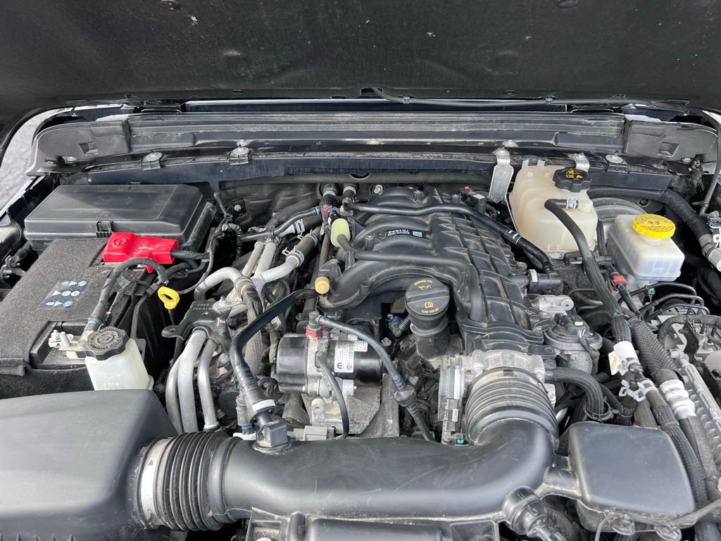 Used 2023 Jeep Wrangler Sahara w/ Cold Weather Group image 11