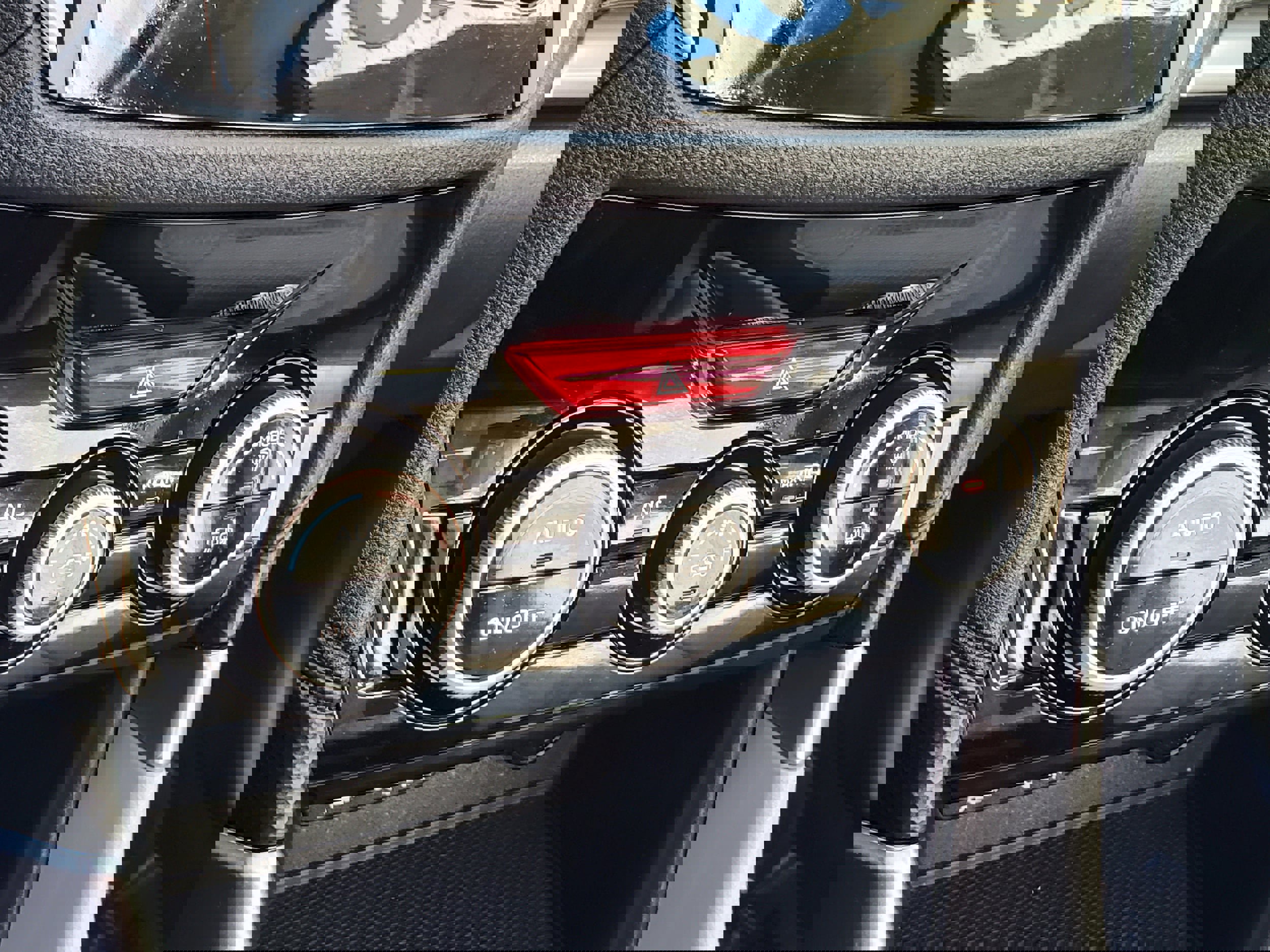 Used 2020 Subaru Forester Premium image 21