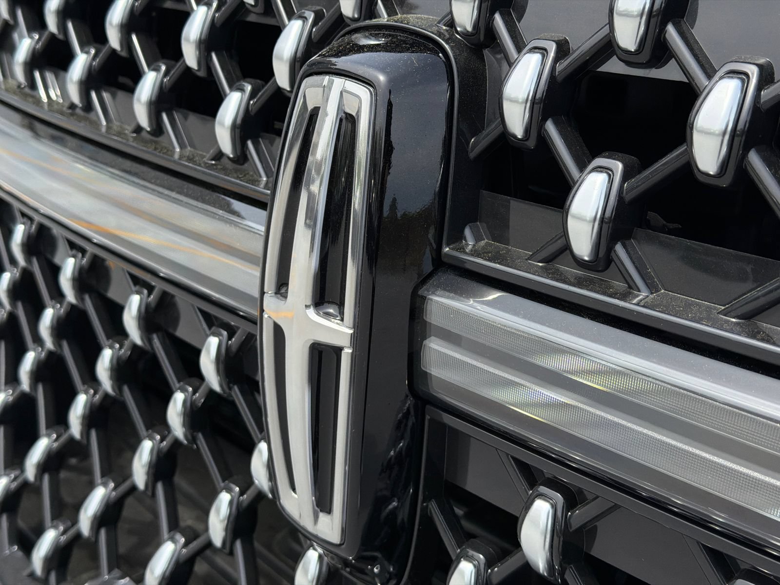 New 2026 Lincoln Navigator L Black Label AWD/4WD image 15