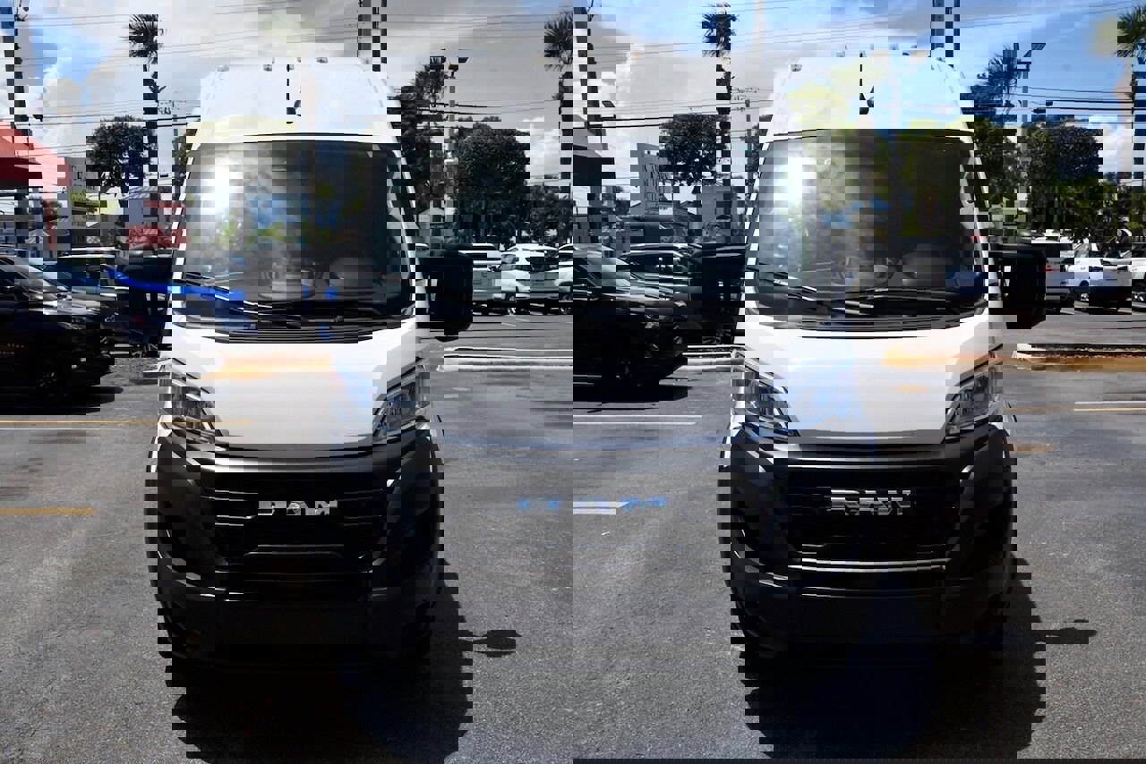 Used 2023 RAM ProMaster 2500 image 2