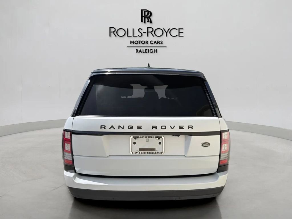 Used 2016 Land Rover Range Rover HSE image 6