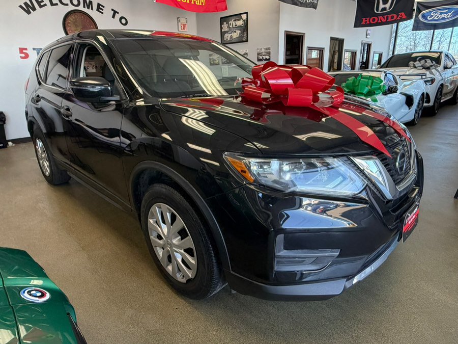 Used 2018 Nissan Rogue S image 15